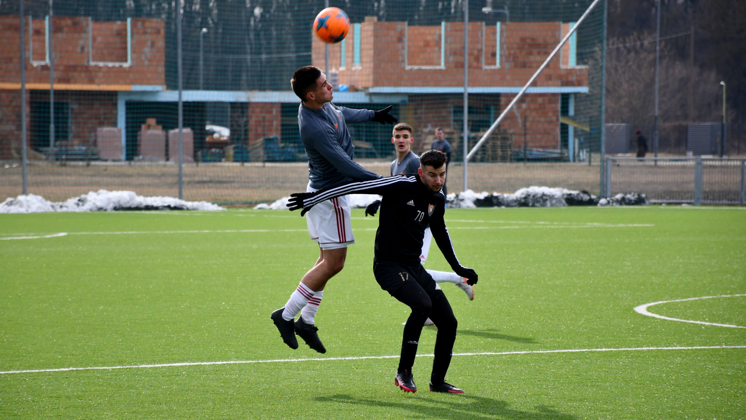 A listavezetőnél nyitja az évet a kis Loki DVSC Futball Zrt