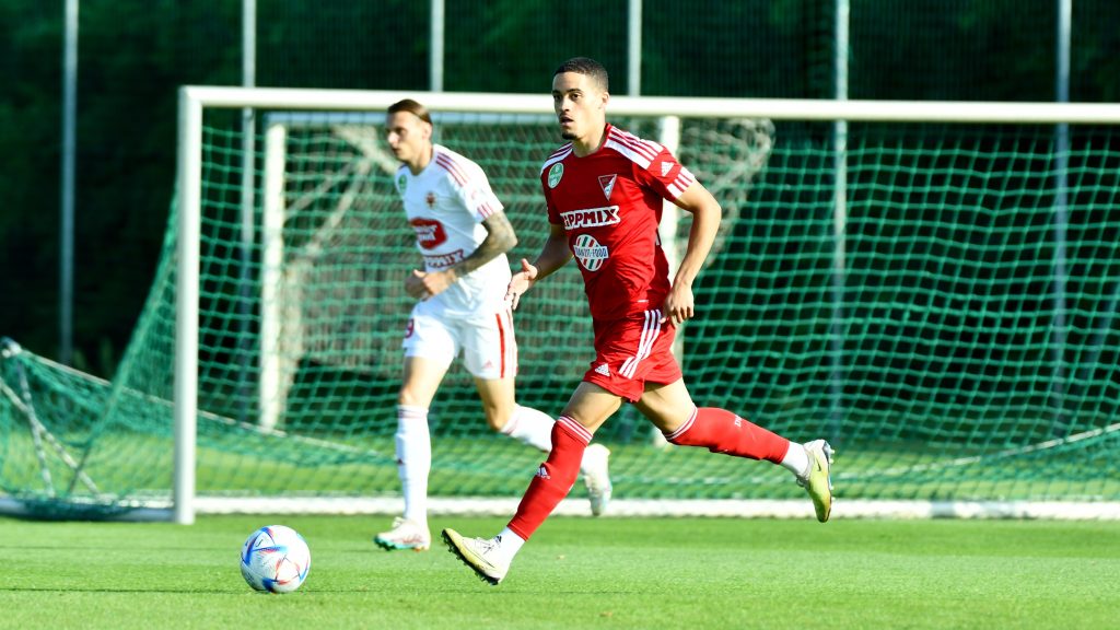 Stefan Loncar in the squad of the Montenegrin national team - DVSC Futball  Zrt.